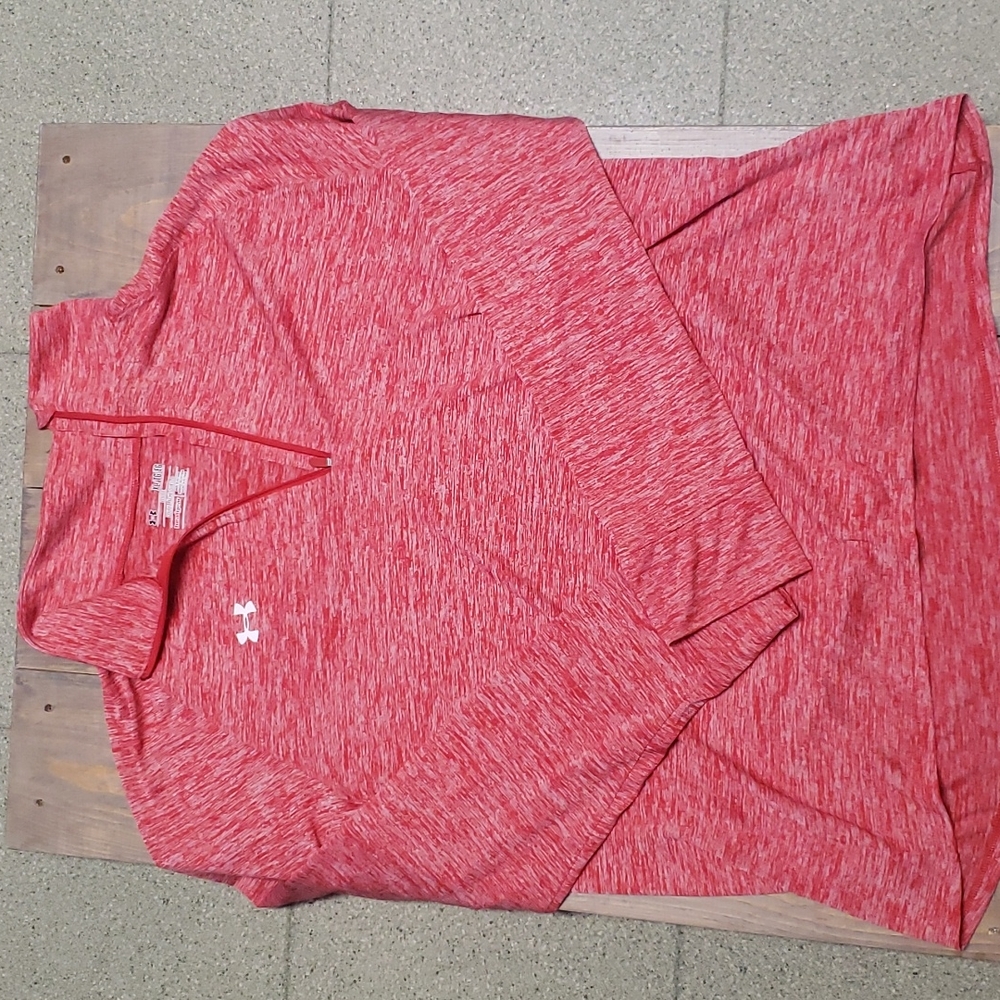 Under armour quarter zip pullover